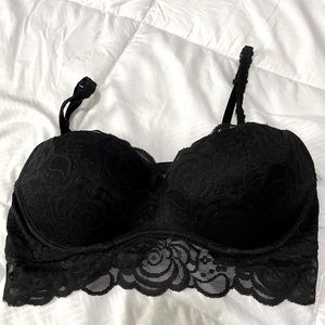 PINK Victoria’s Secret bralette